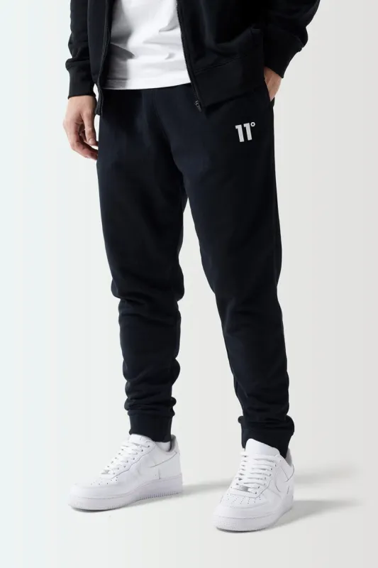 CORE Joggers De Corte Entallado - Negro sold by Eleven degrees