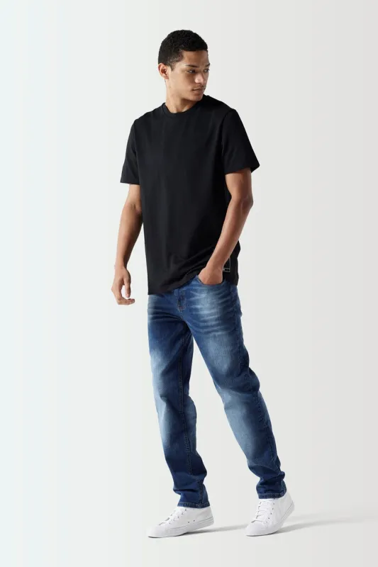 Camiseta Piqué - Negra sold by Eleven degrees