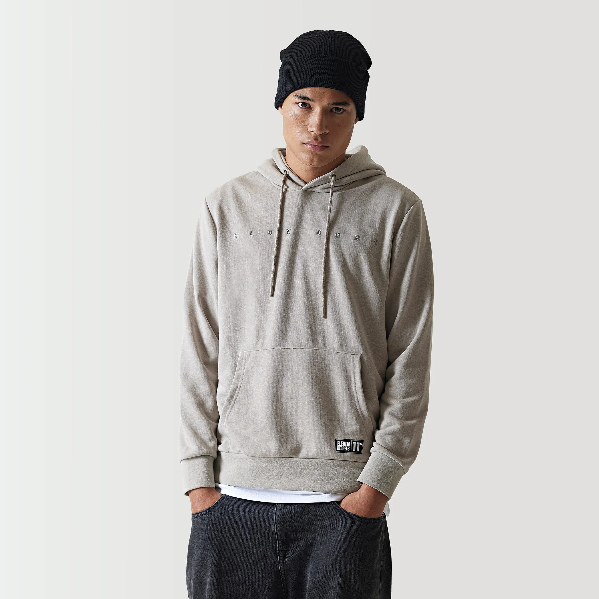 Sudadera con Capucha Bordada Tonal - Neutral Sage sold by Eleven degrees product image thumbnail 3