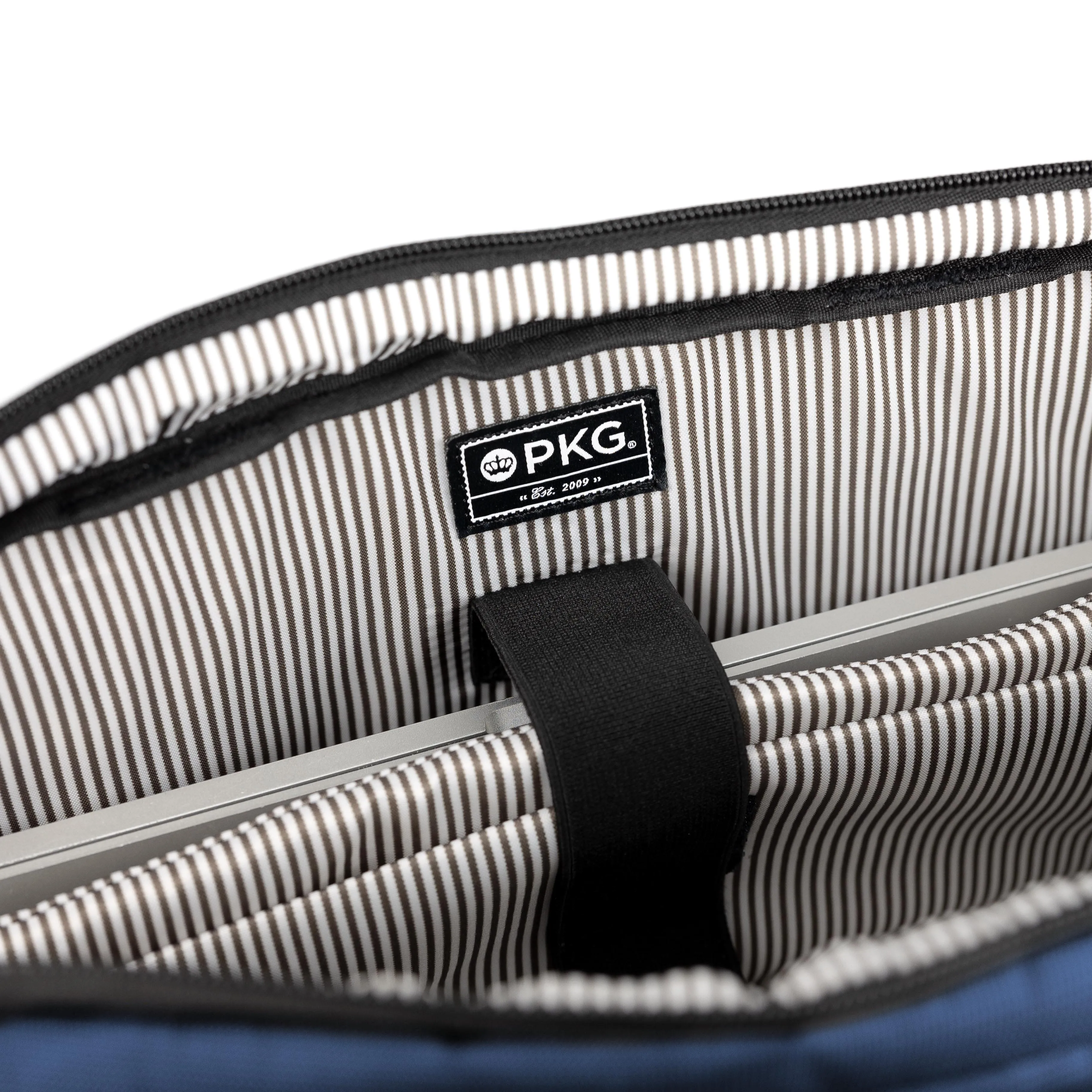 PKG Jarvis 14L District Messenger bag sold by PKG product image thumbnail 5