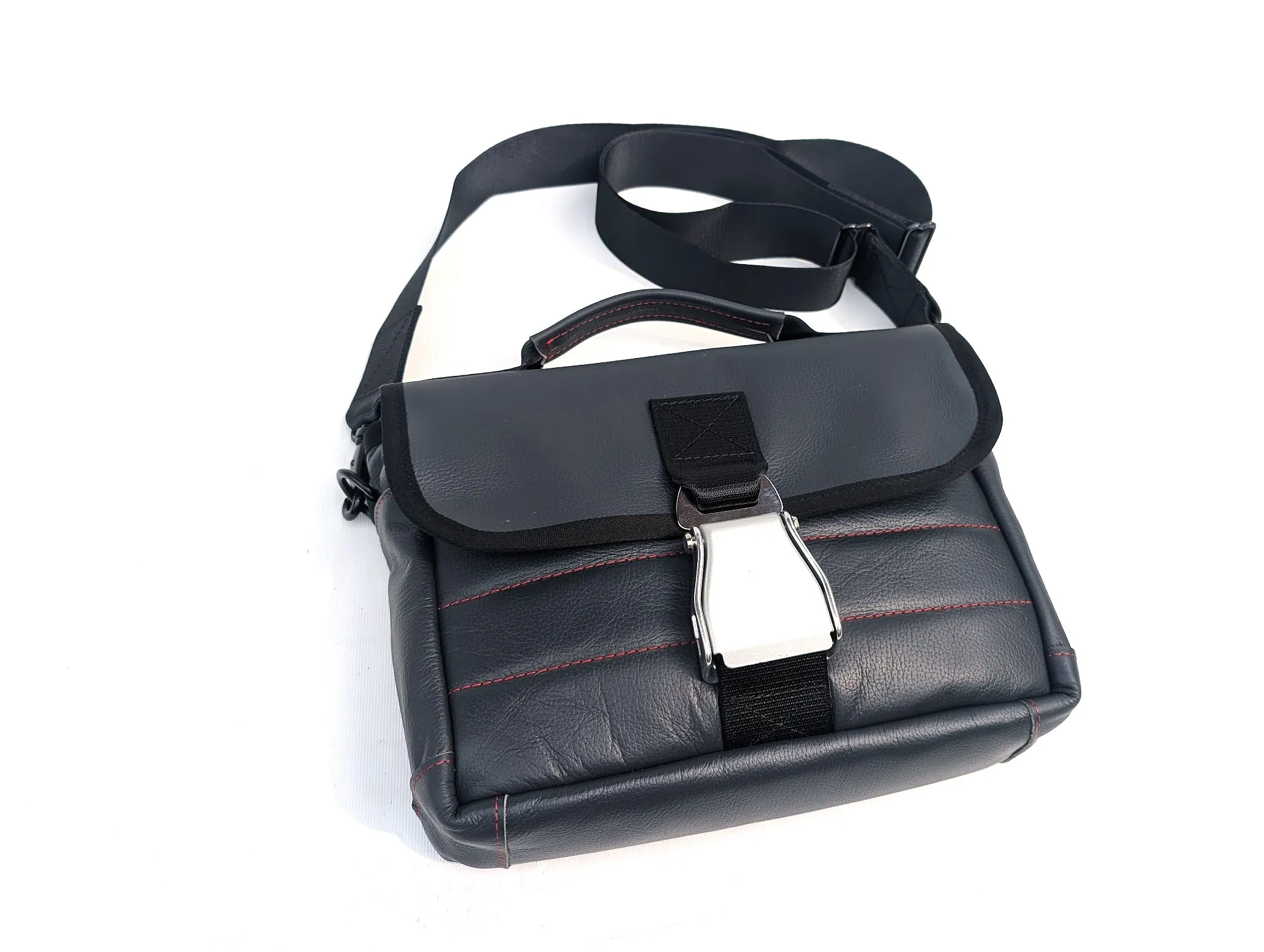 Mariclaro Mini Satchel Bag - Boeing 737 Air Canada sold by Mariclaro product image thumbnail 2