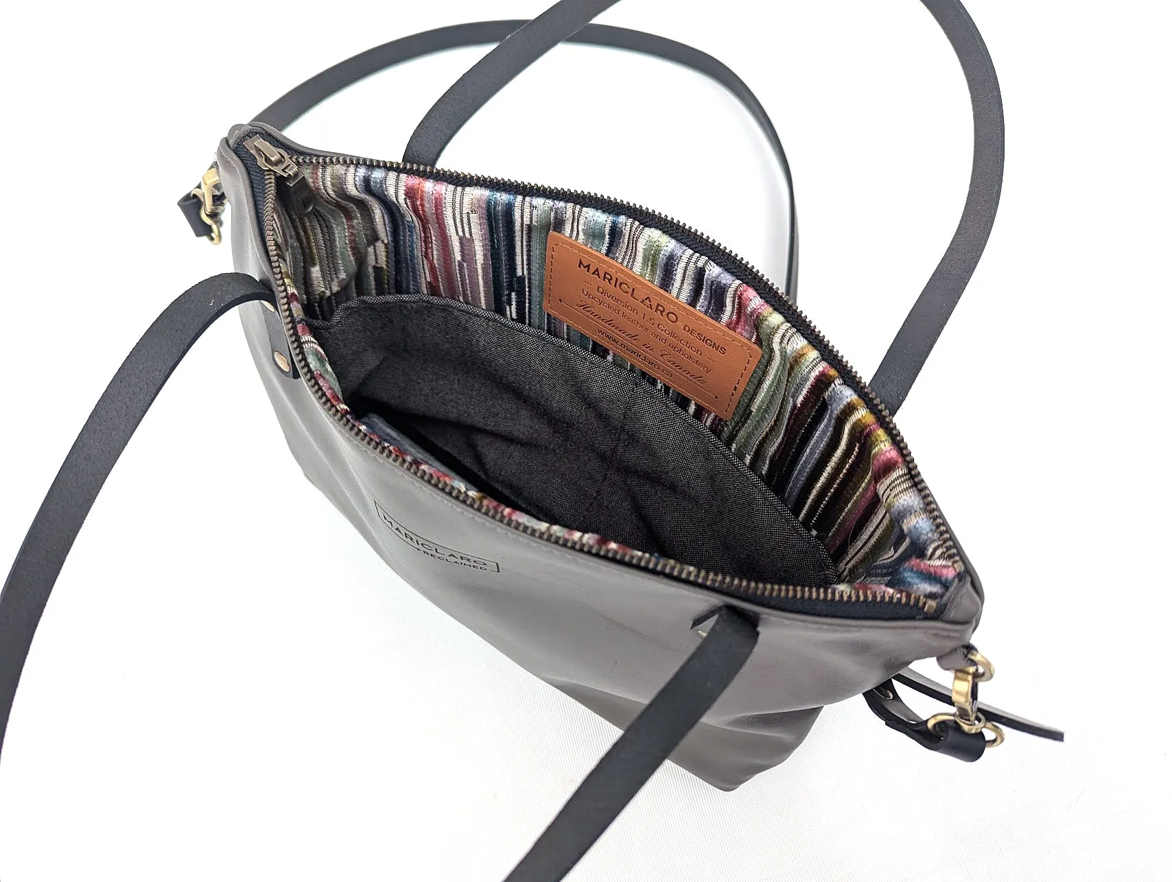 Mariclaro VIE+ Purse - Grey Leather sold by Mariclaro product image thumbnail 4