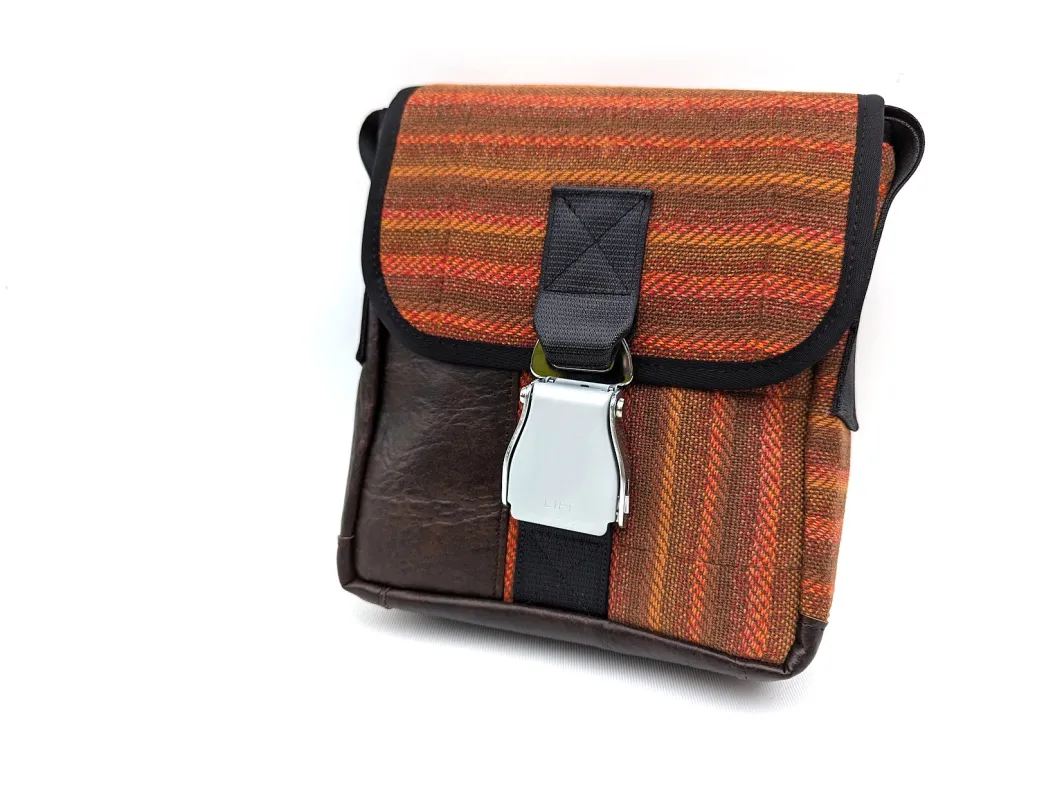 Mariclaro Mini Messenger Bag - Piper PA 31-350 Airpac Airlines made by Mariclaro