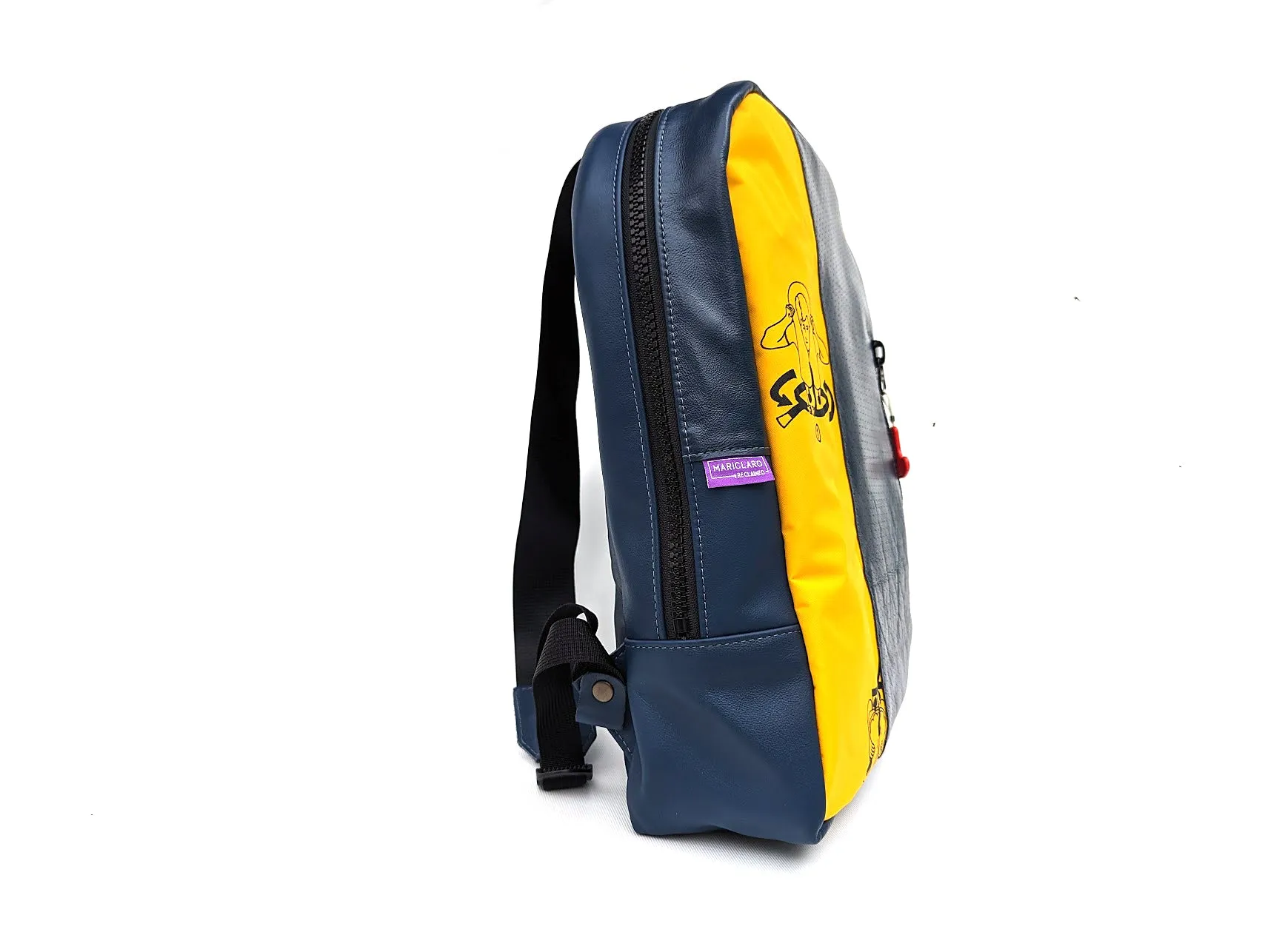 Satellite Backpack 15" - Airbus 319 / Life Jacket sold by Mariclaro product image thumbnail 4