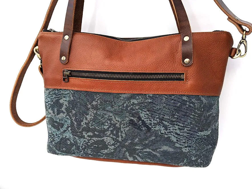 Mariclaro VIE Purse - Vintage Air Canada Material sold by Mariclaro product image thumbnail 3