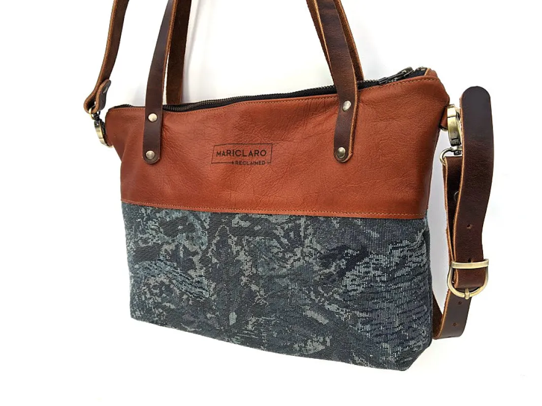 Mariclaro VIE Purse - Vintage Air Canada Material made by Mariclaro