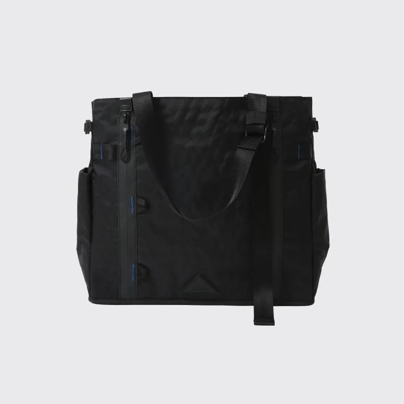 Adventure Tote made by Venque