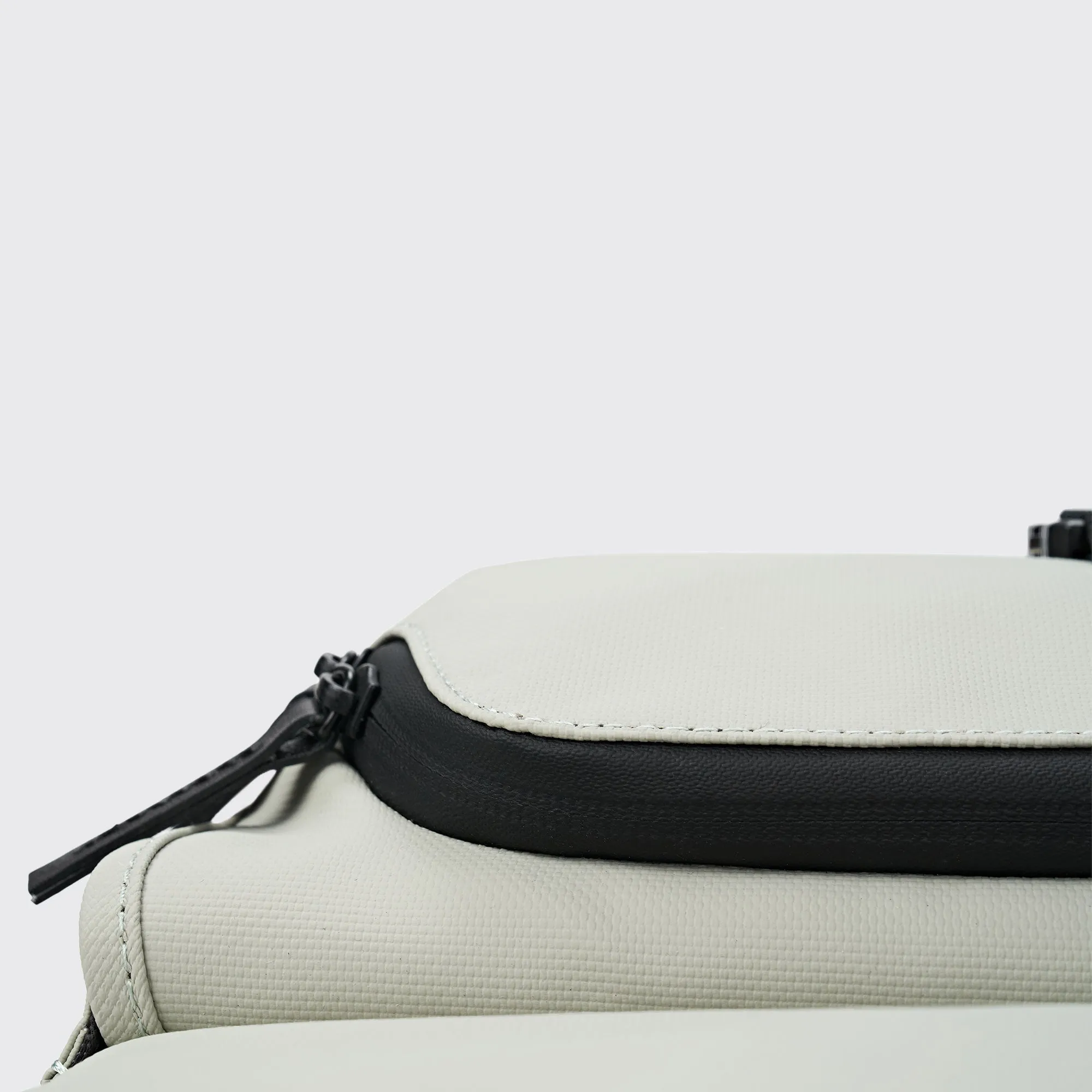 PARKER BACKPACK 23L sold by Venque product image thumbnail 5