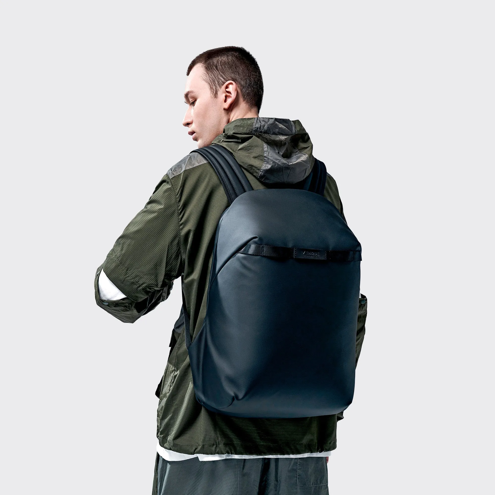 365 CITY BACKPACK 22L sold by Venque product image thumbnail 2