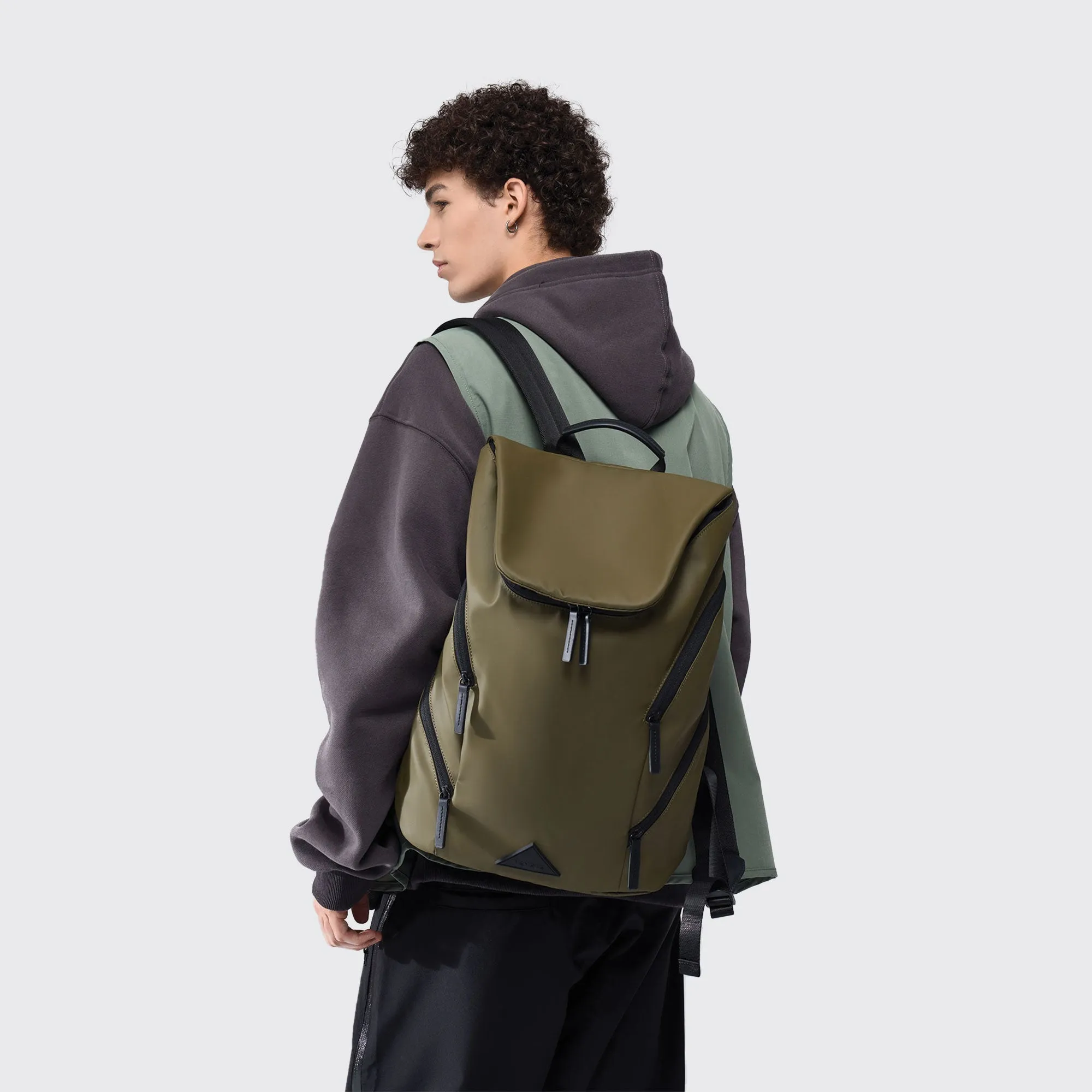 Altos All Day Comfort Backpack Olive sold by Venque product image thumbnail 2