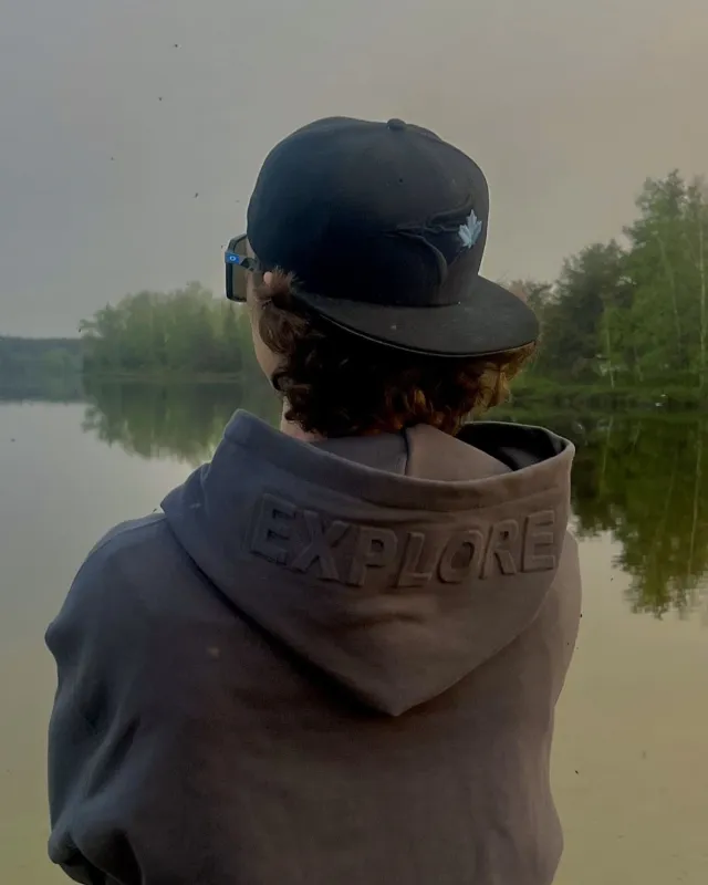 Hoodie Explore | Gris made by LIX DESIGN