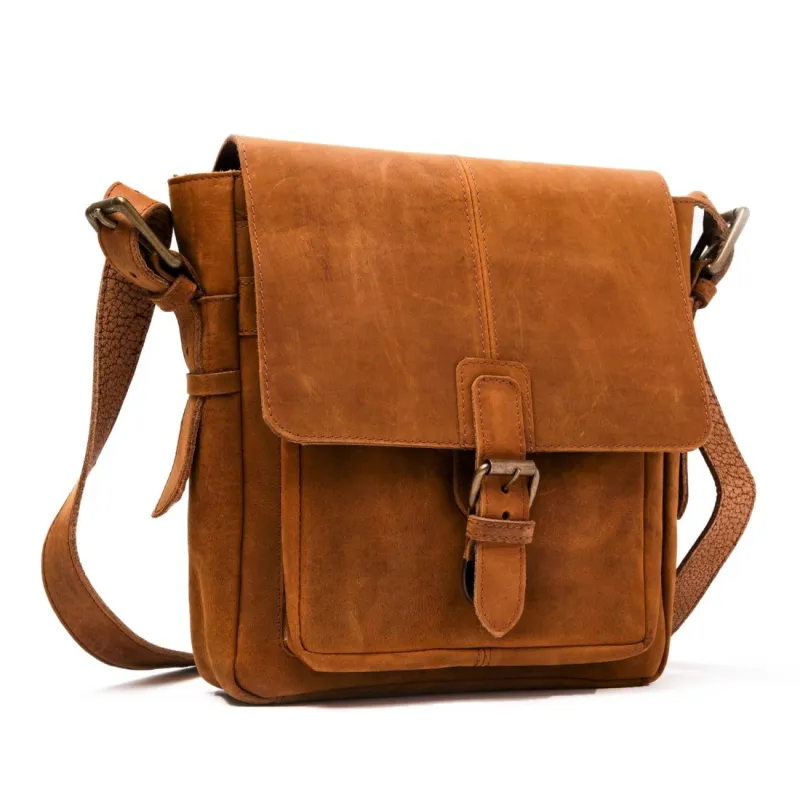 Minimalist Leather Satchel 2.0 made by Hides Leather