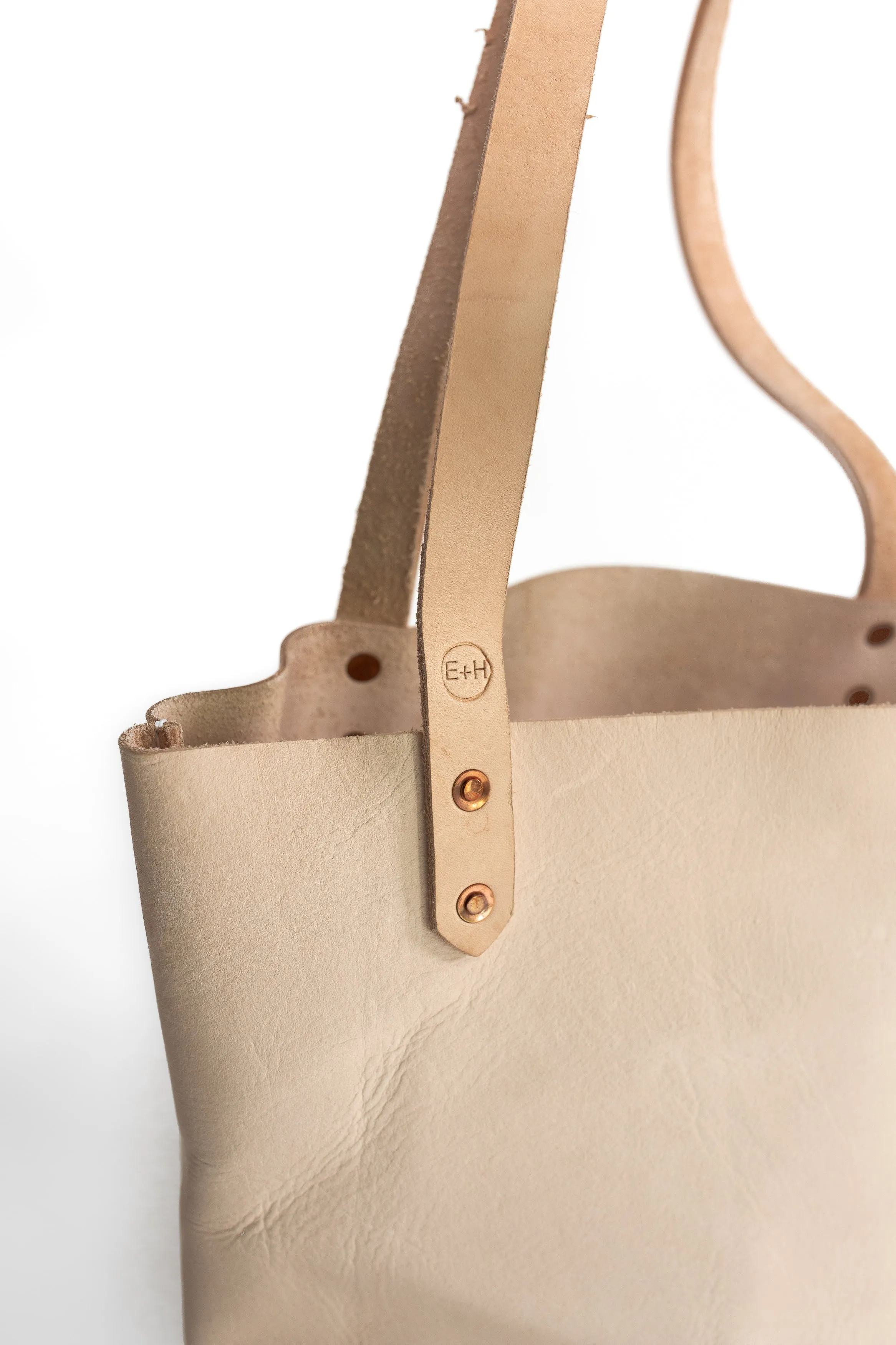 Natural Amy Tote sold by Earth + Hide product image thumbnail 3