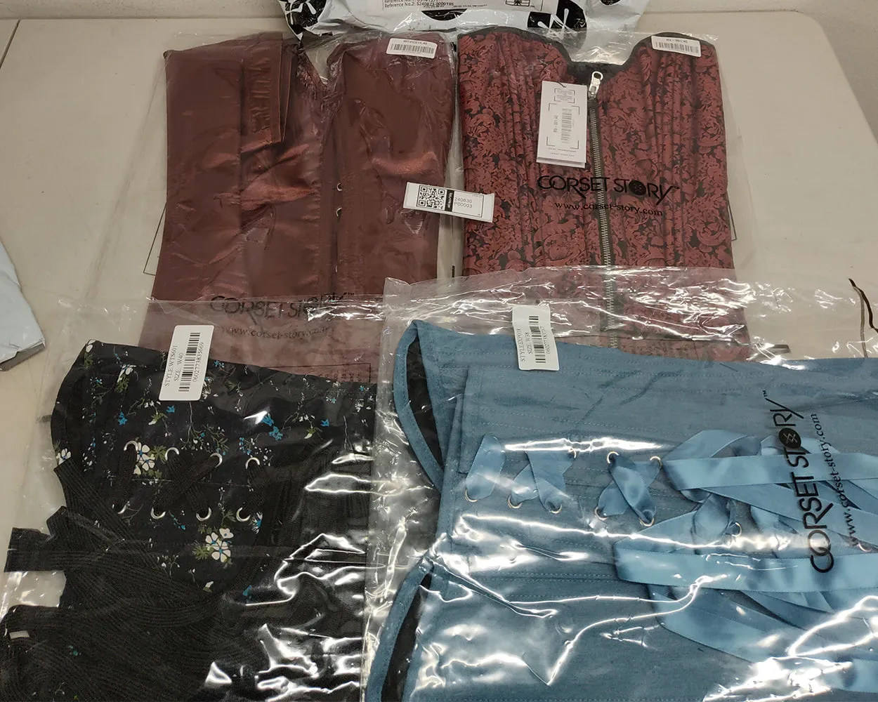 4 x Corset Returns - US141371-R sold by Corset Story product image thumbnail 5