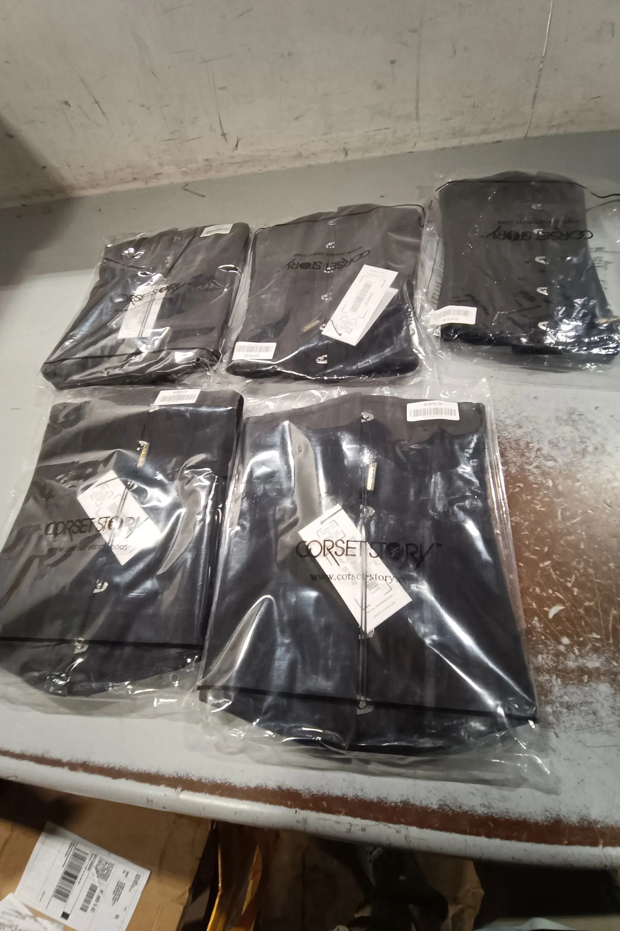 5 x Corset Returns - US146381-R (32") sold by Corset Story product image thumbnail 3