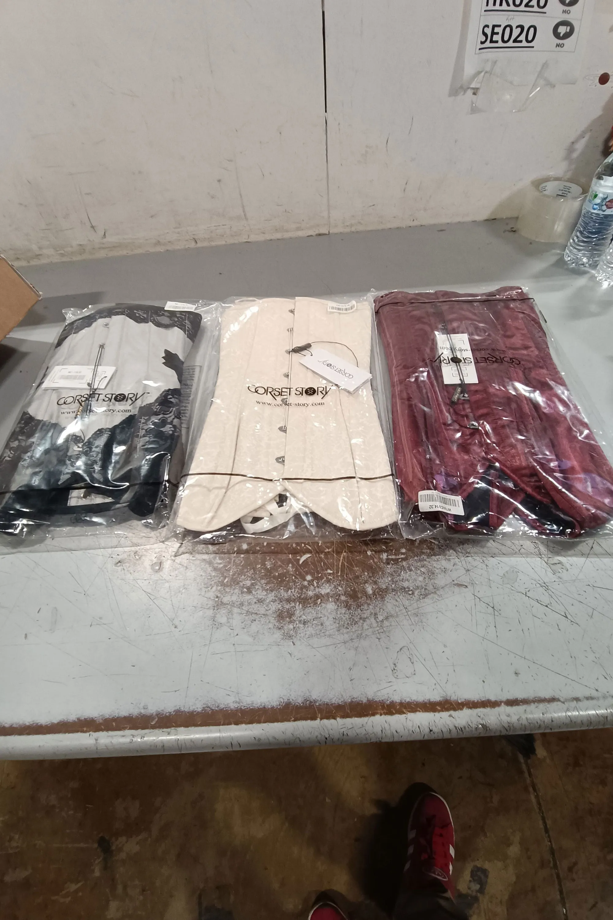 3 x Corset Returns - US146613-R (US14/32") sold by Corset Story product image thumbnail 4