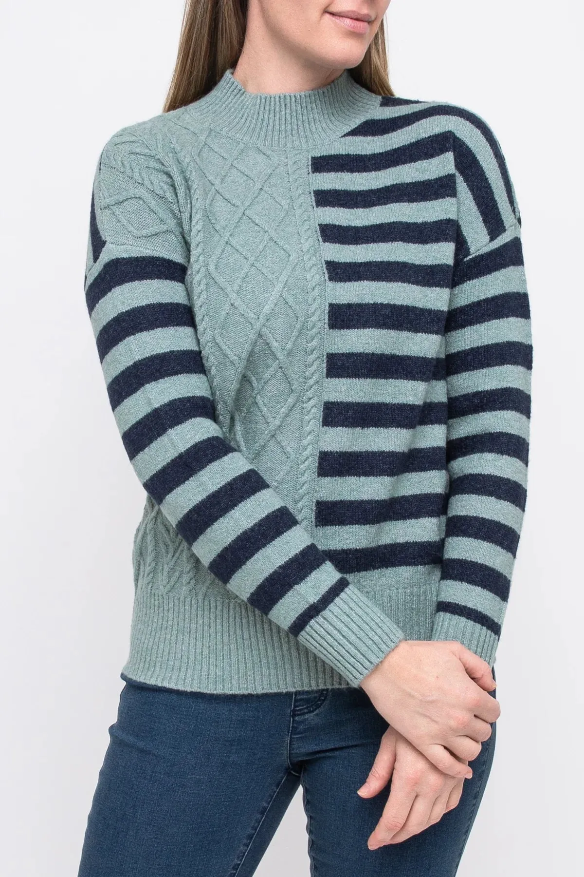 Jump Cable Stripe Pullover Dew/midnight sold by Bayside Shoe Warehouse product image thumbnail 2