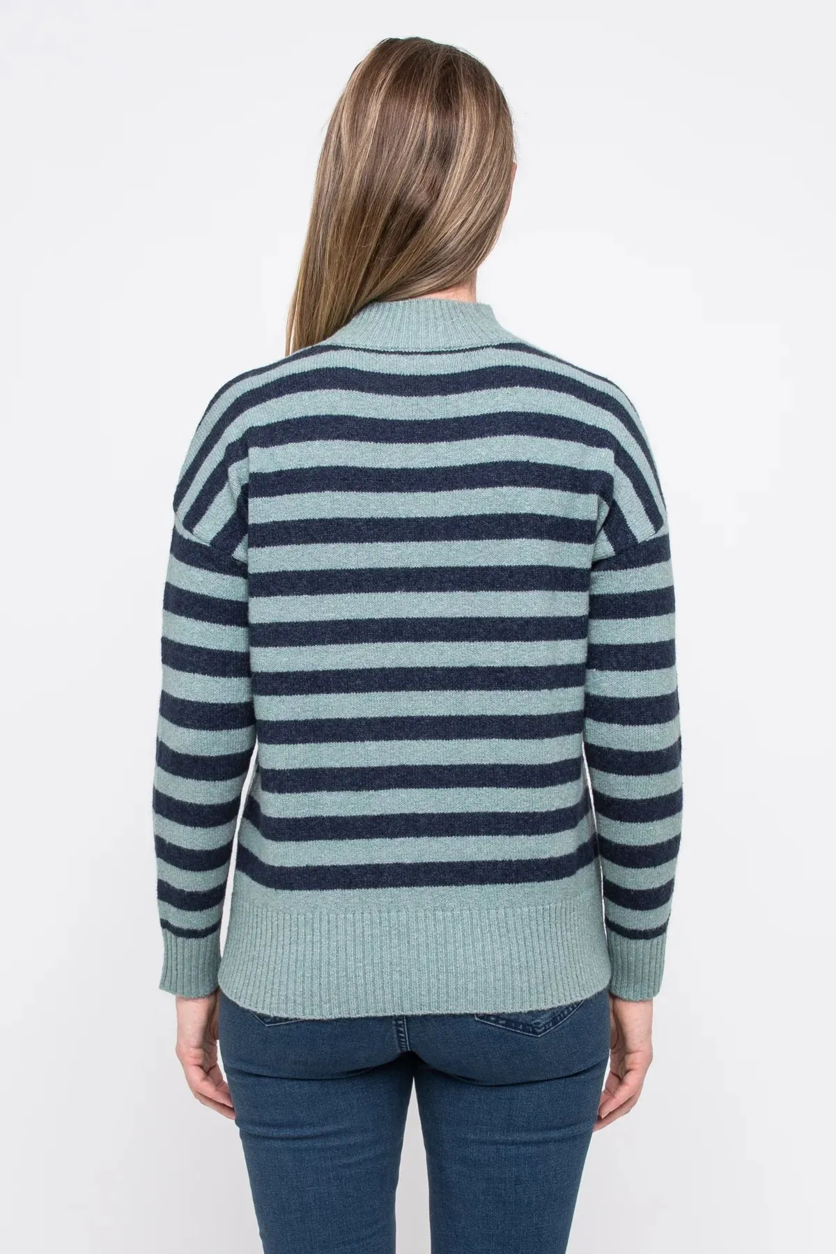 Jump Cable Stripe Pullover Dew/midnight sold by Bayside Shoe Warehouse product image thumbnail 4