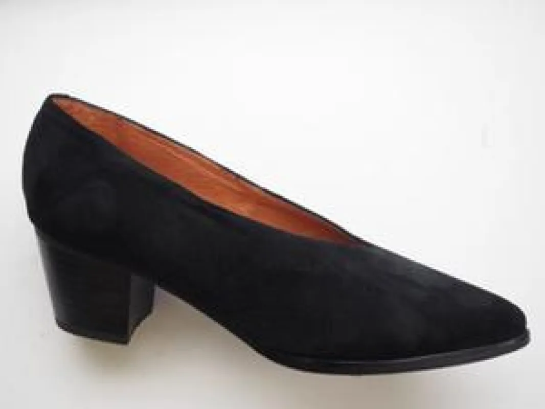 Lunar Shoes Poppy sold by Bayside Shoe Warehouse