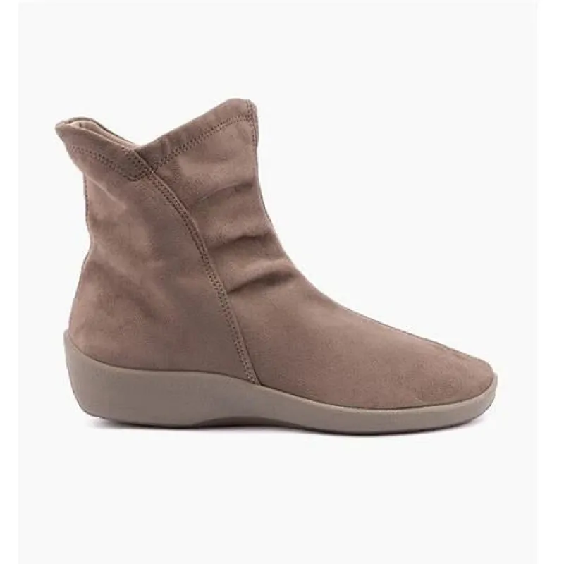Arcopedico L19 H17 Gal Fango Fan / Taupe Ankle Boot sold by Bayside Shoe Warehouse
