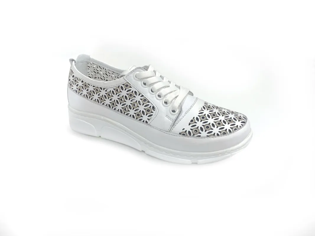 Via Nova Pal sold by Bayside Shoe Warehouse