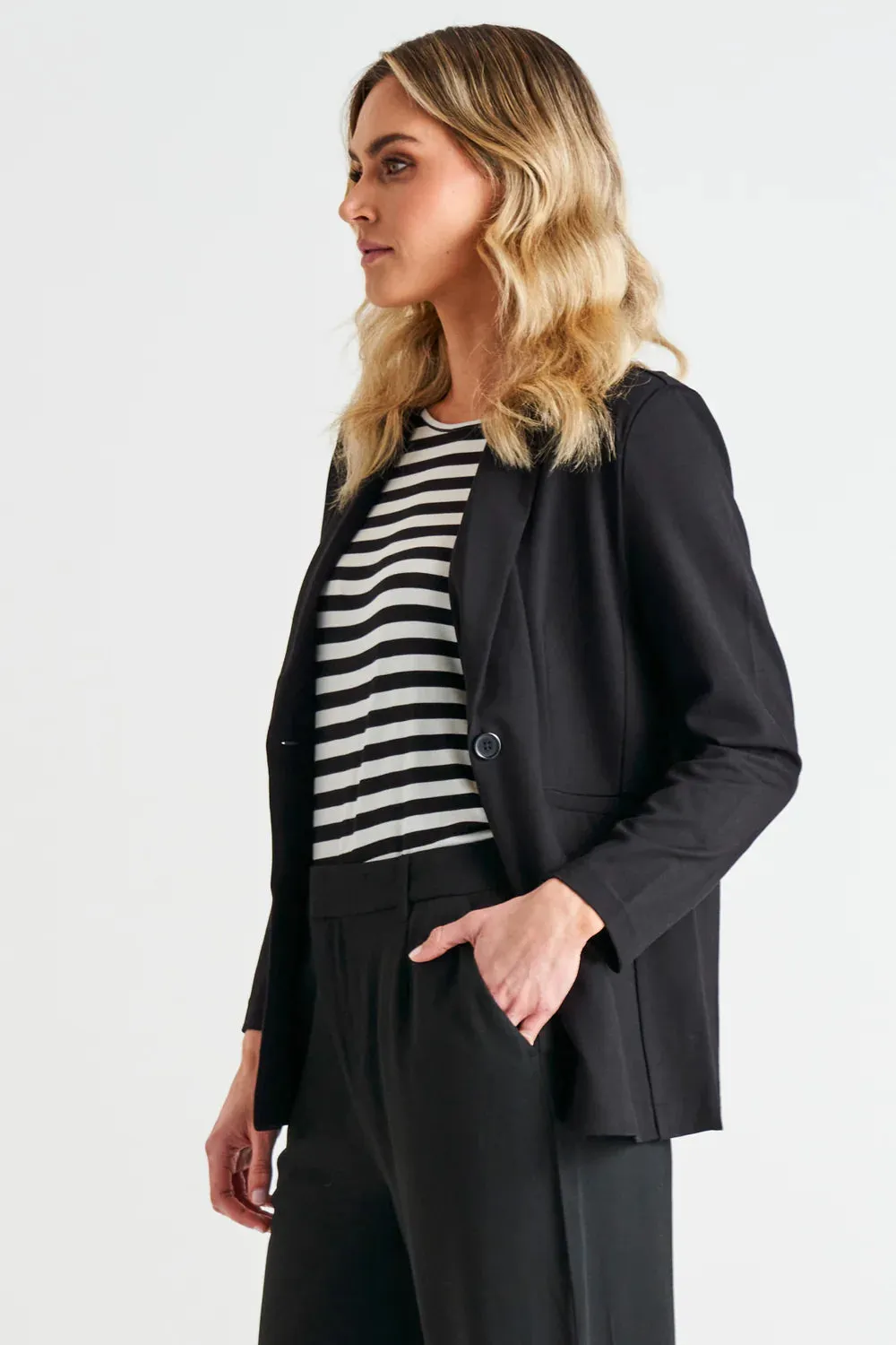 Betty Basics Portsea Blazer Black sold by Bayside Shoe Warehouse product image thumbnail 3