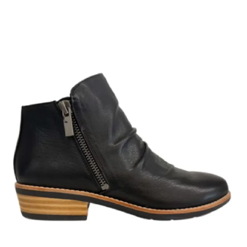 Django and Juliette Lankin Black - Natural sold by Bayside Shoe Warehouse