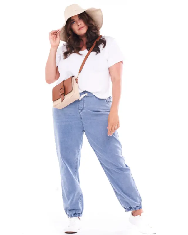 Betty Basics Hampton Jogger Powder Blue sold by Bayside Shoe Warehouse