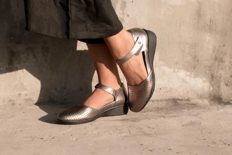 Revere Osaka Mary-jane - Gunmetal sold by Bayside Shoe Warehouse product image thumbnail 4