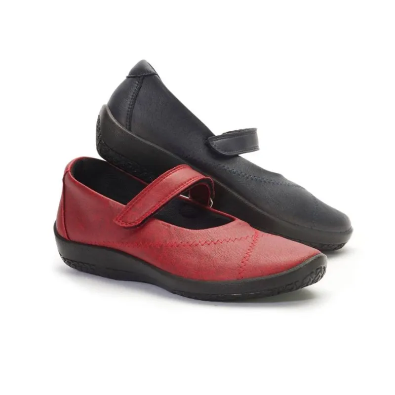 Arcopedico L18 Shoe sold by Bayside Shoe Warehouse