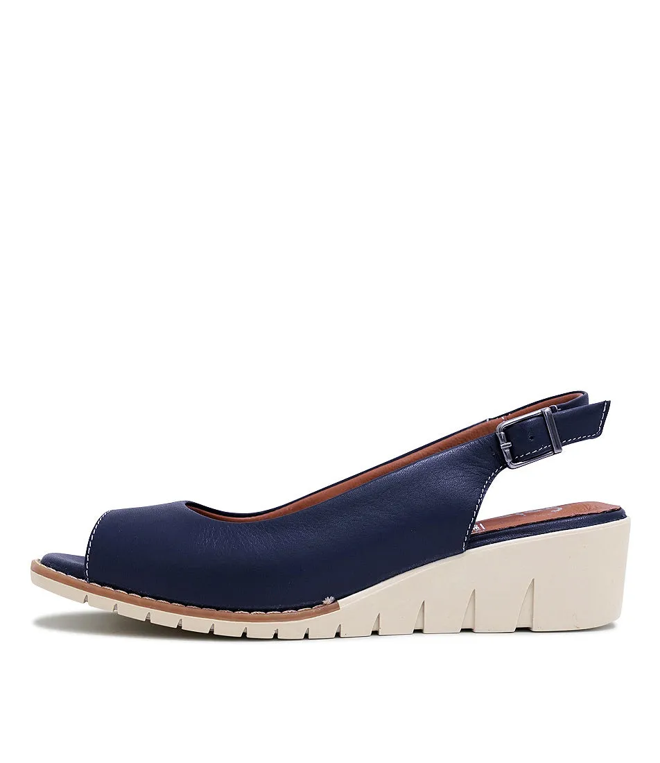 Sala Abby Navy sold by Bayside Shoe Warehouse product image thumbnail 2