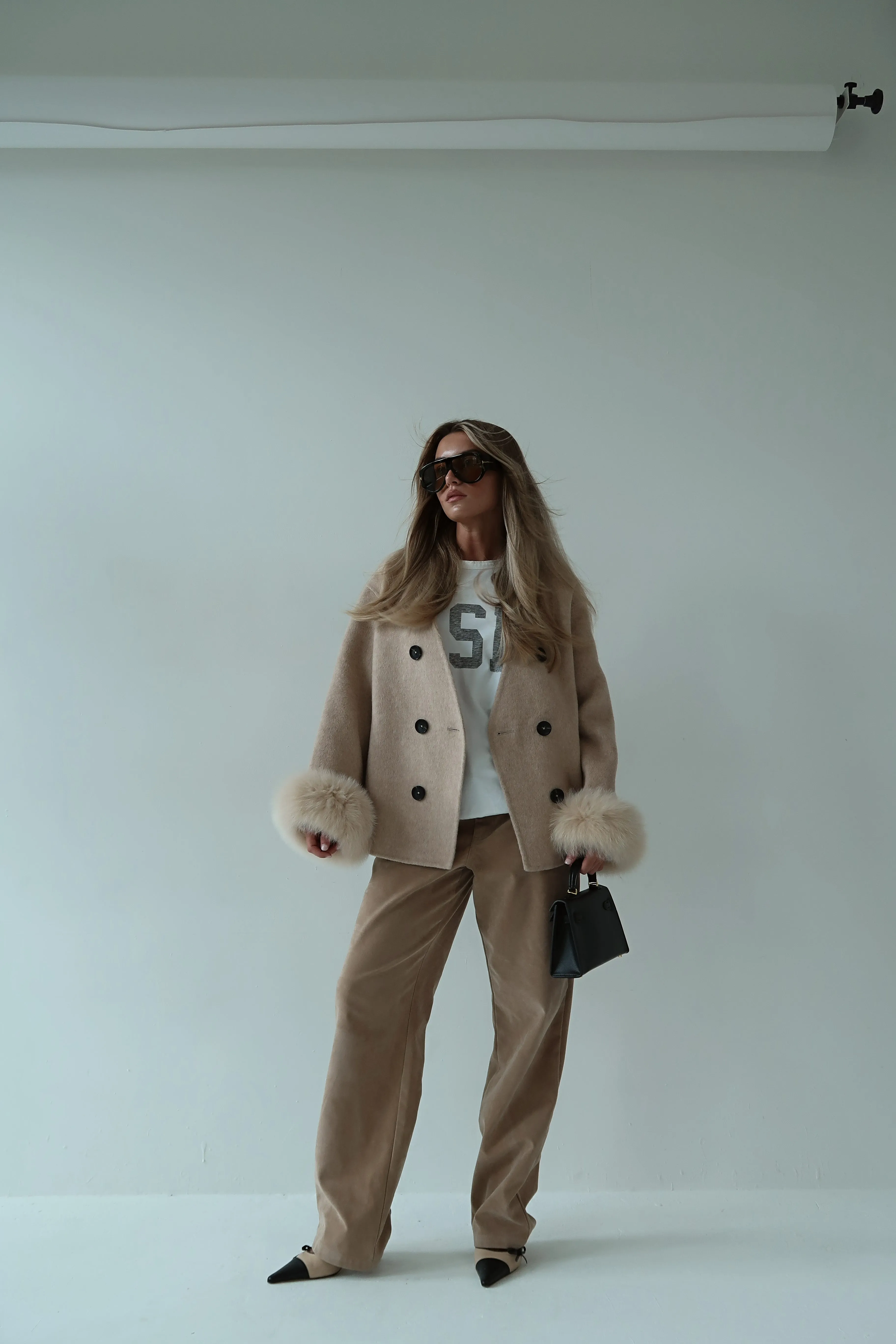 Diana Fur Coat sold by Niamae product image thumbnail 2