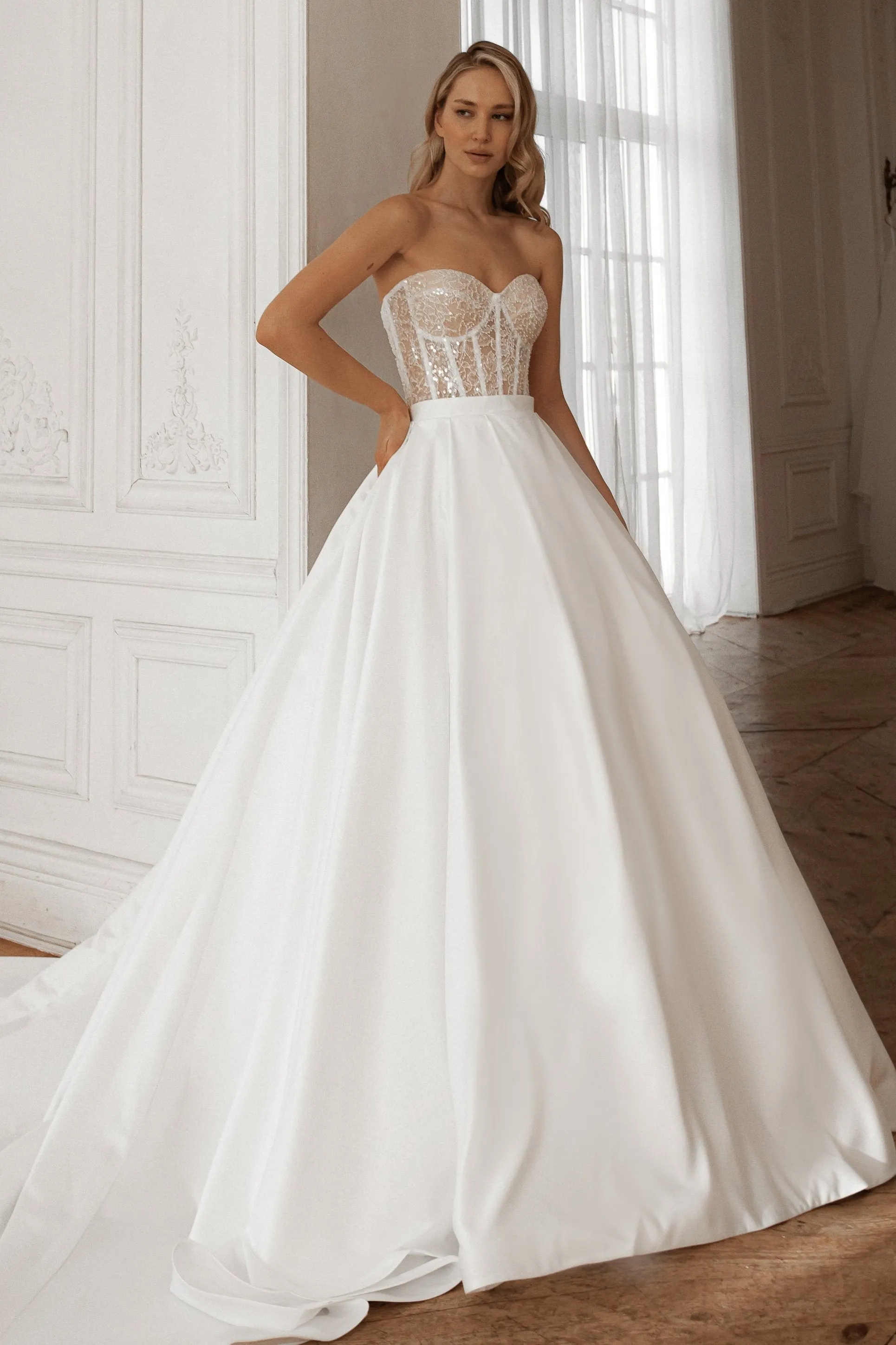 2 in 1 Short Wedding Dress Shiori with Detachable Protea Skirt sold by Olivia Bottega