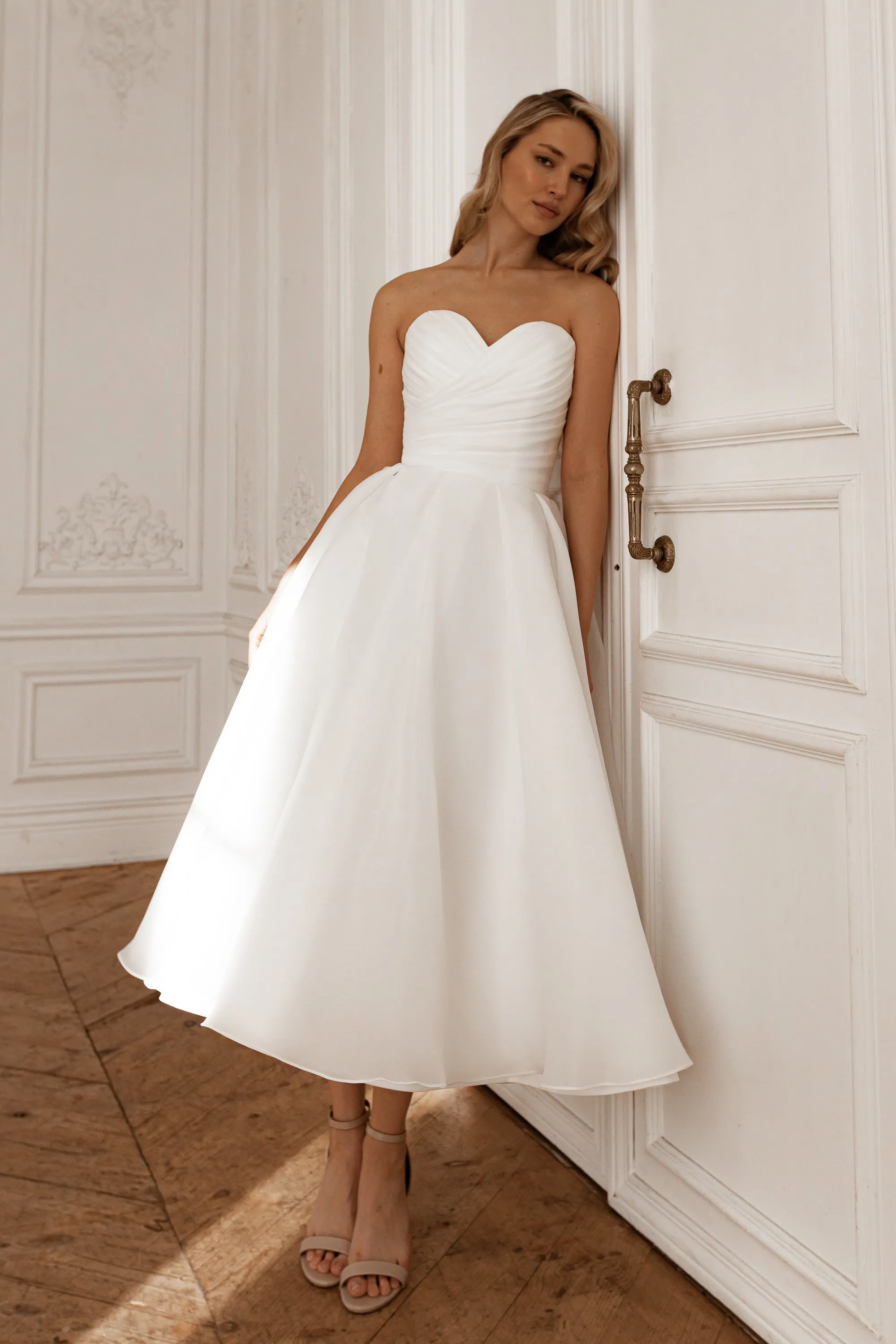 Organza Midi Wedding Dress Lamia sold by Olivia Bottega product image thumbnail 4