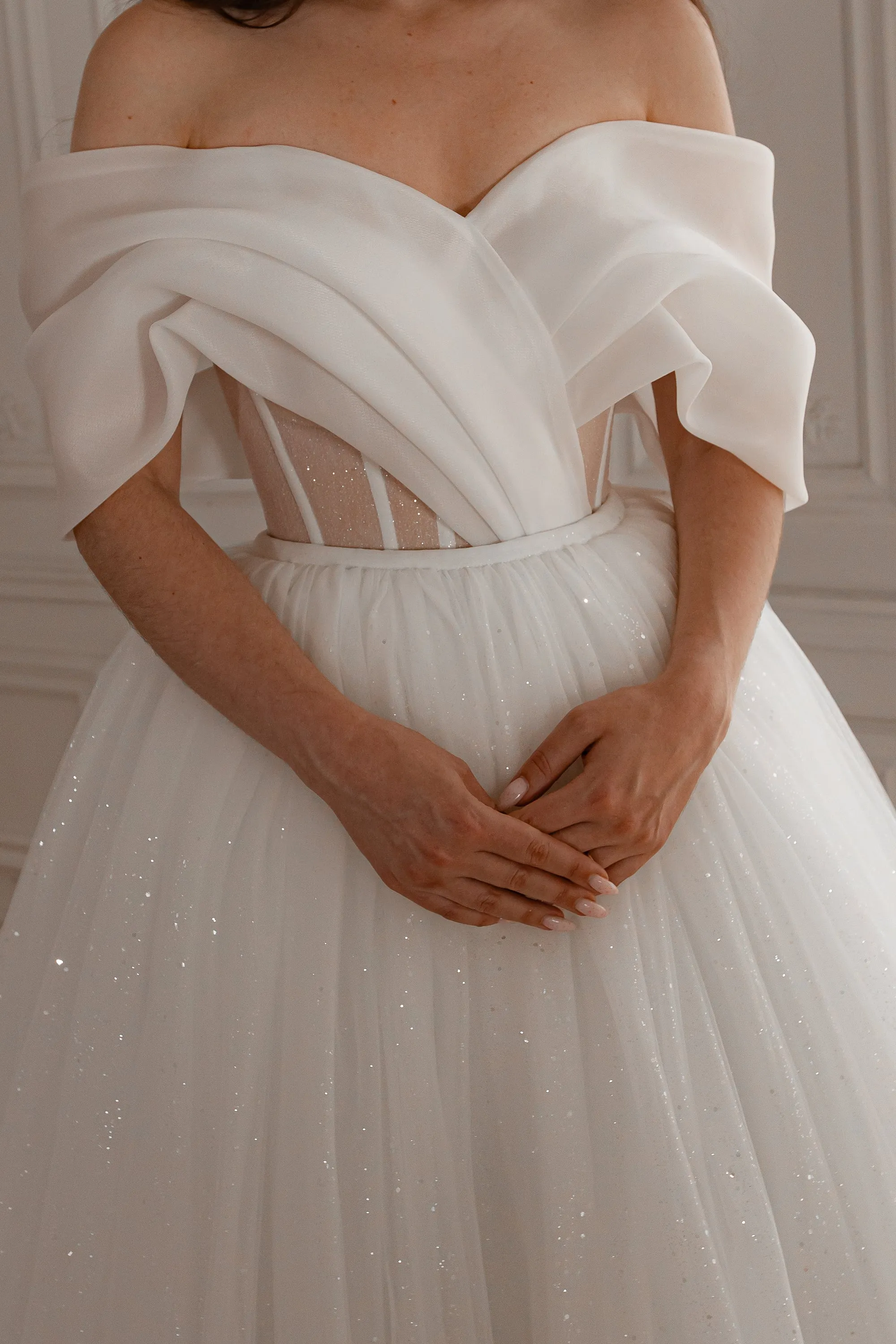 2 in 1 Wedding Dress Inali with Detachable Romanica Skirt sold by Olivia Bottega product image thumbnail 3