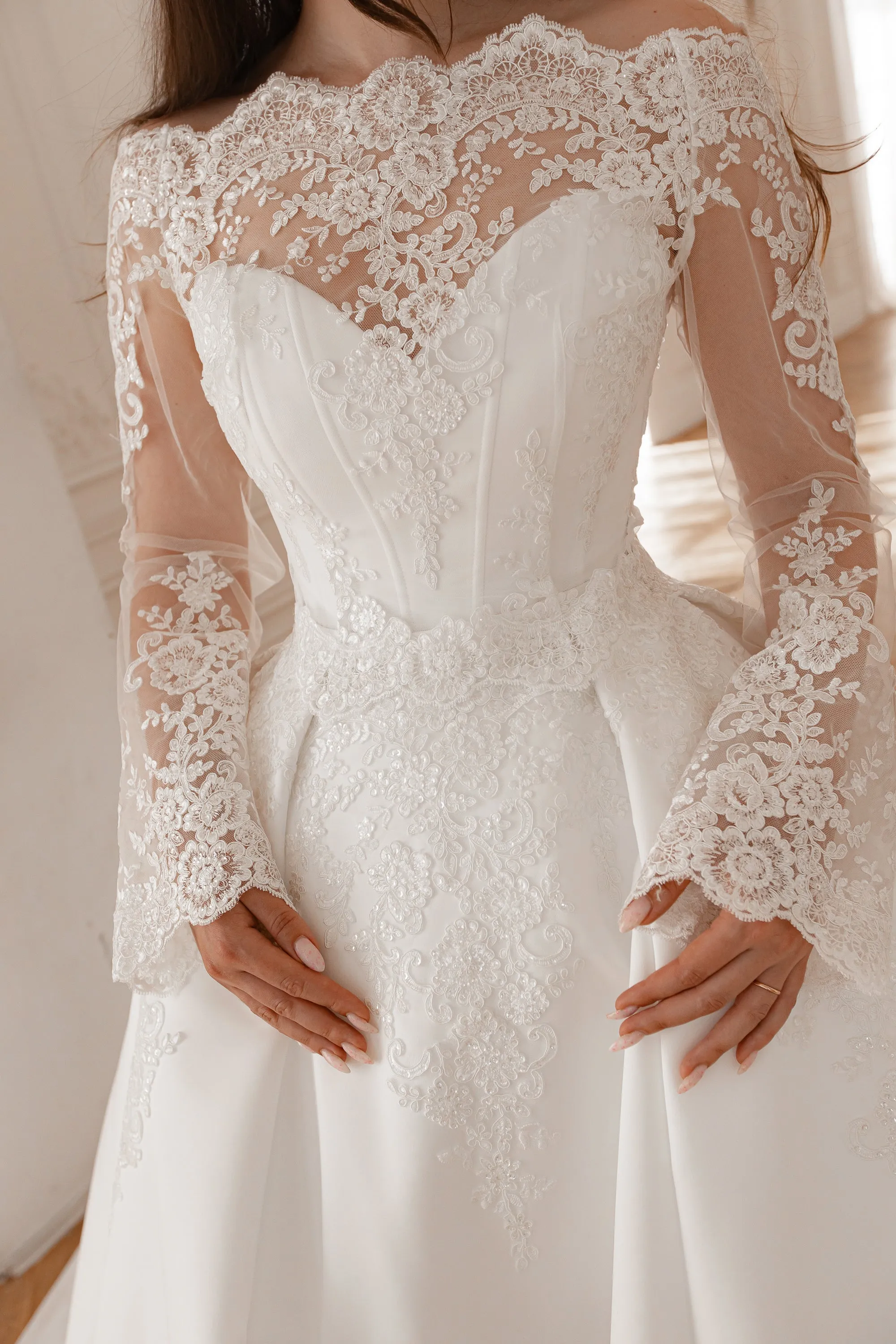 Extra Convertible Wedding Dress Steltella (Basic dress + bolero + bow + detachable skirt) sold by Olivia Bottega product image thumbnail 5