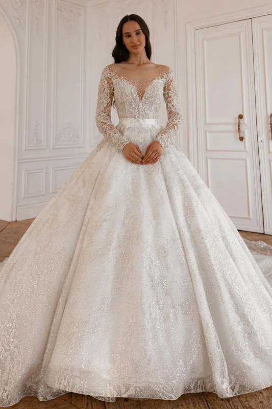 2 in 1 Wedding Dress Sabrina With Detachable Skirt Meryem made by Olivia Bottega