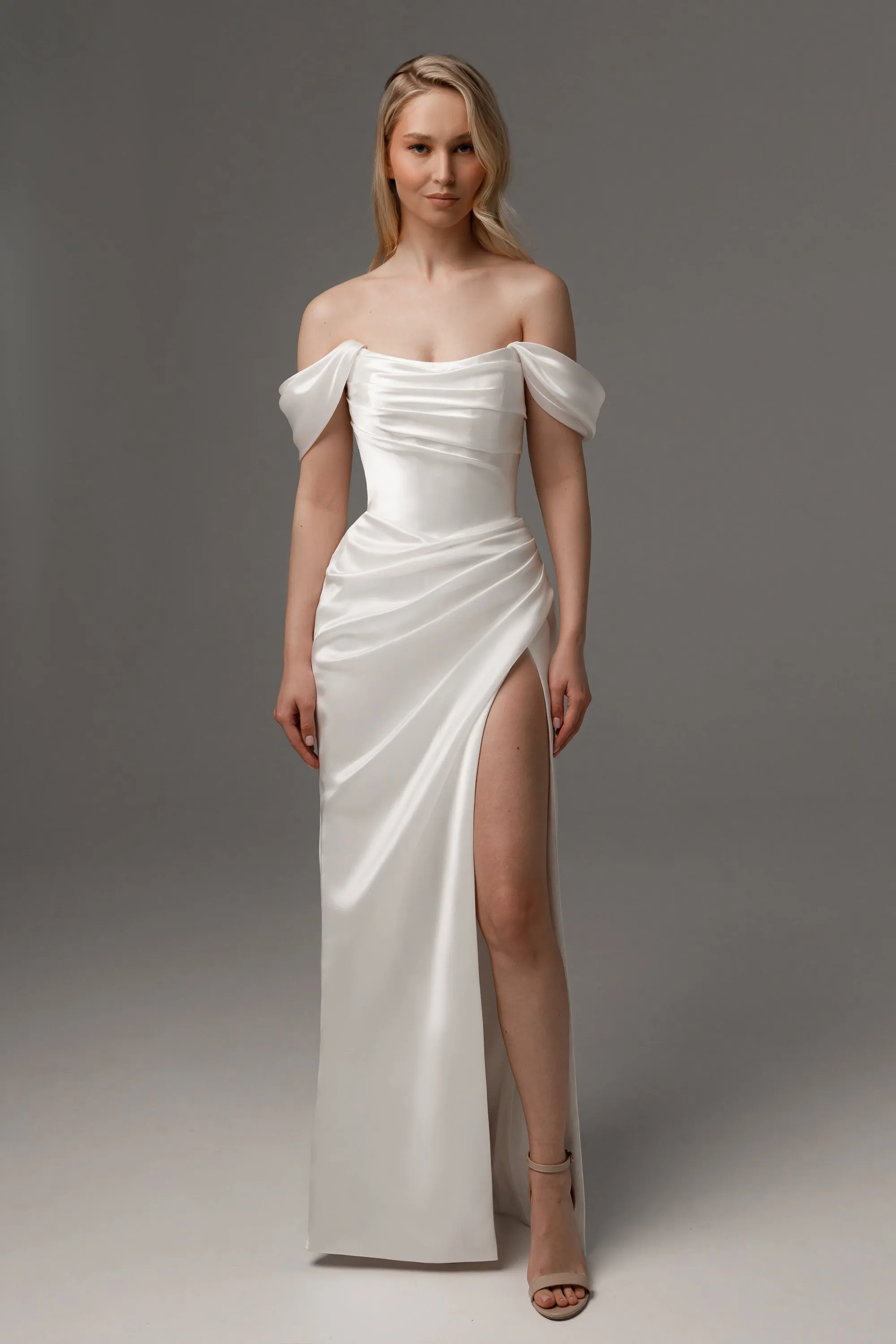 2 in 1 Wedding Dress Dakota With Detachable Fiorelia Skirt sold by Olivia Bottega product image thumbnail 2