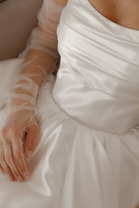 Tulle Bridal Gloves made by Olivia Bottega