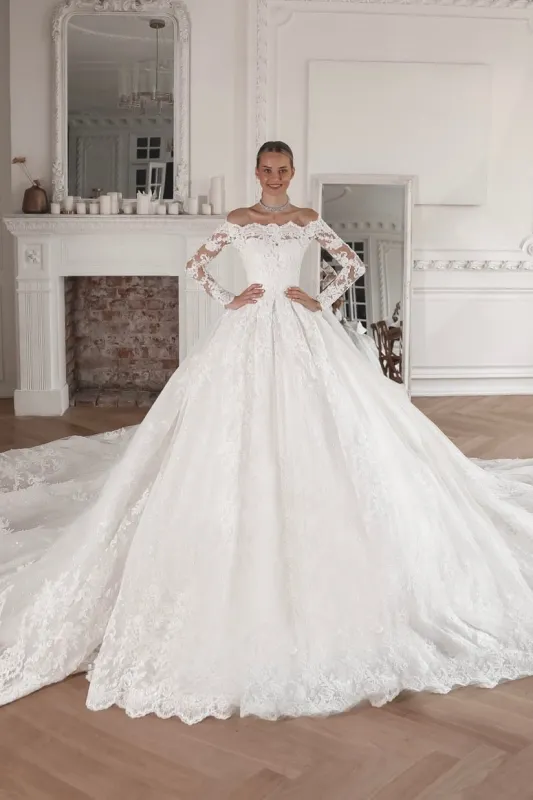 Off-the-Shoulder Lace Ball Gown Nuria sold by Olivia Bottega