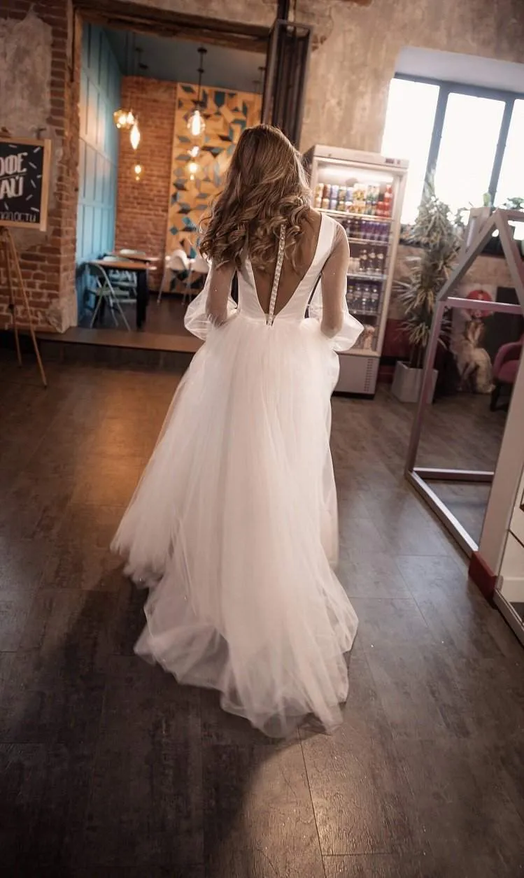 Romantic Wedding Dress Tveisiya with Puffy Sleeves sold by Olivia Bottega product image thumbnail 3