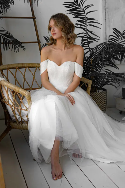 Minimalist Tulle Wedding Dress Klouzi with wide straps sold by Olivia Bottega