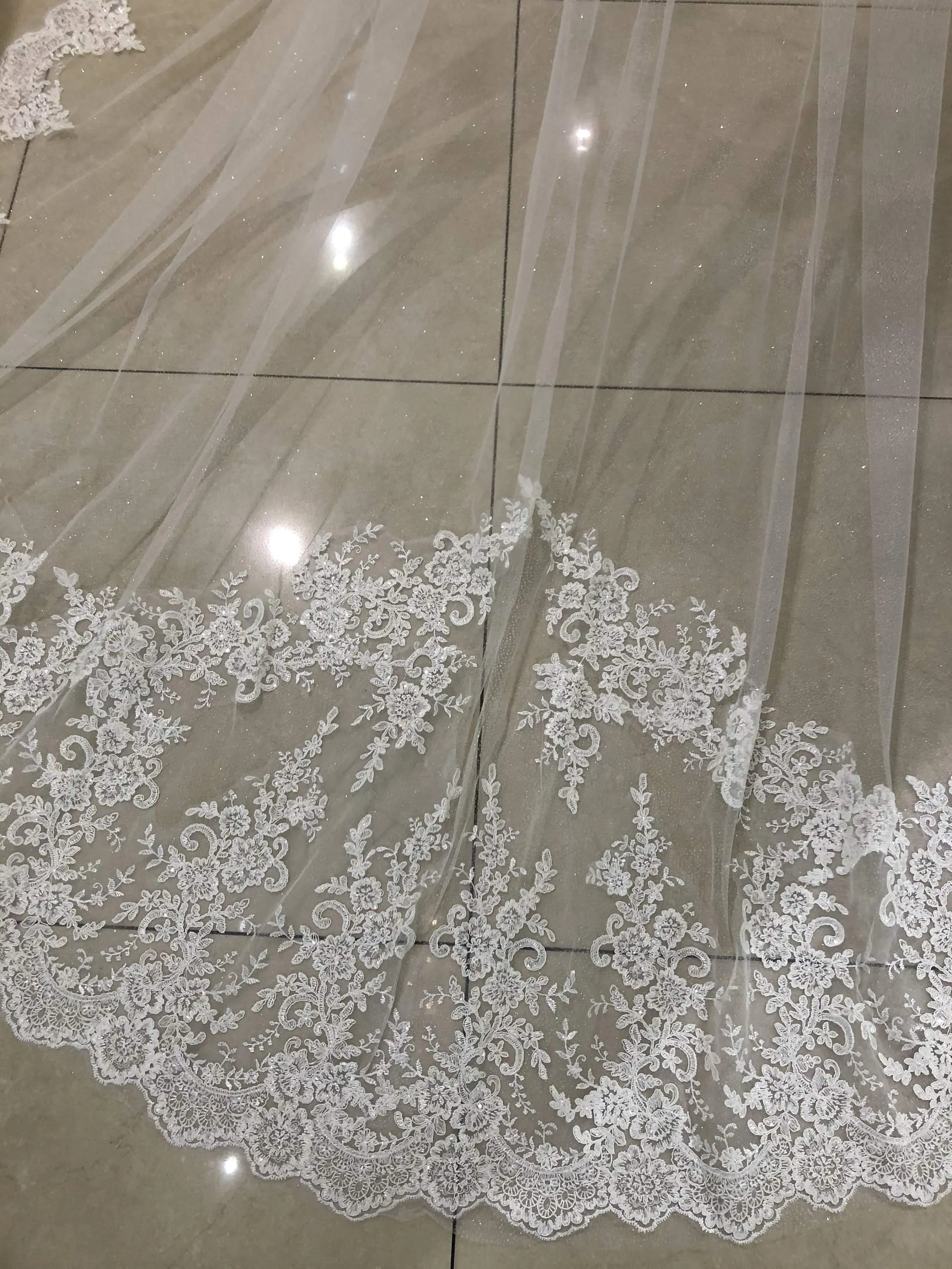 Wedding Veil Nuria sold by Olivia Bottega product image thumbnail 5