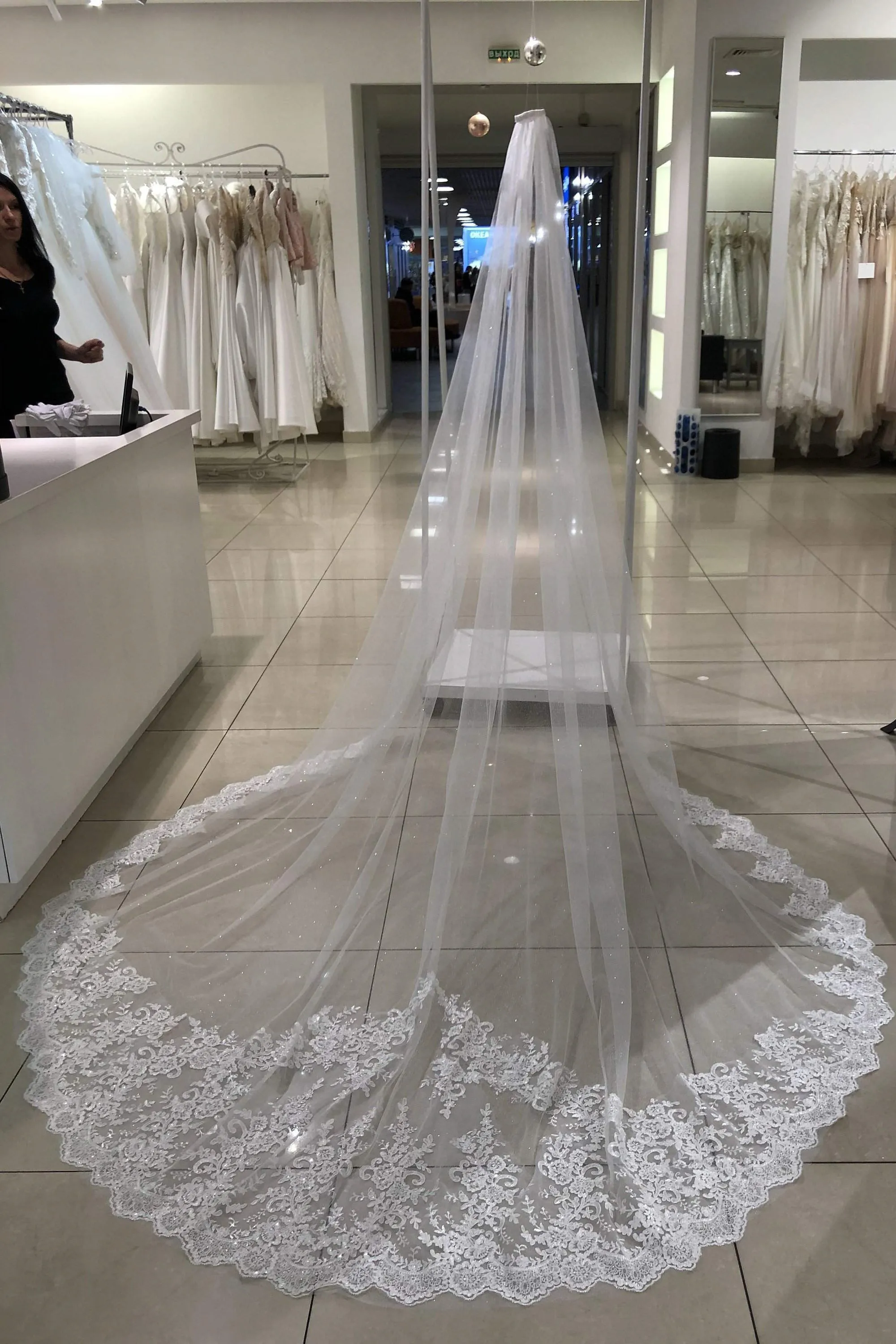 Wedding Veil Nuria sold by Olivia Bottega product image thumbnail 4