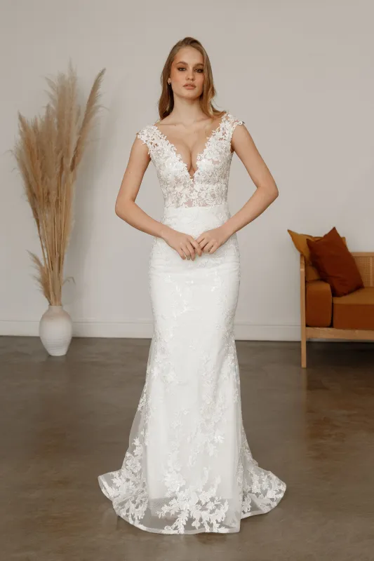 Light ivory Lace Mermaid Wedding Dress Airis sold by Olivia Bottega