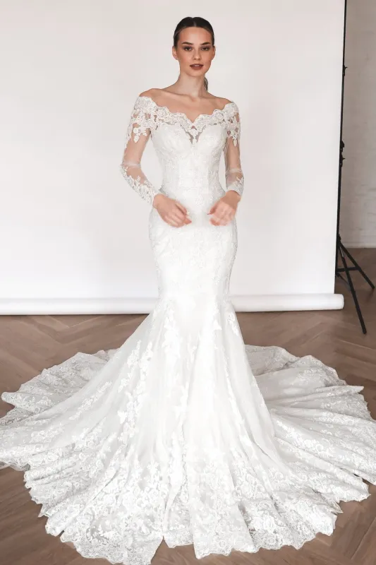 Classic Lace Mermaid Dress Ornella sold by Olivia Bottega