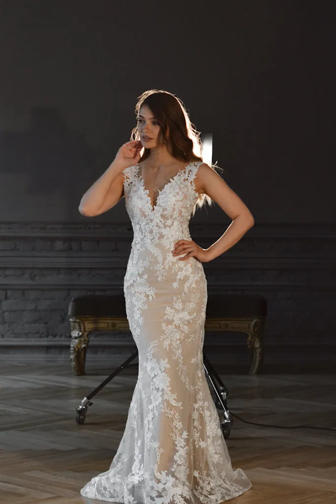 Nude Lace Mermaid Wedding Dress Airis sold by Olivia Bottega product image thumbnail 5