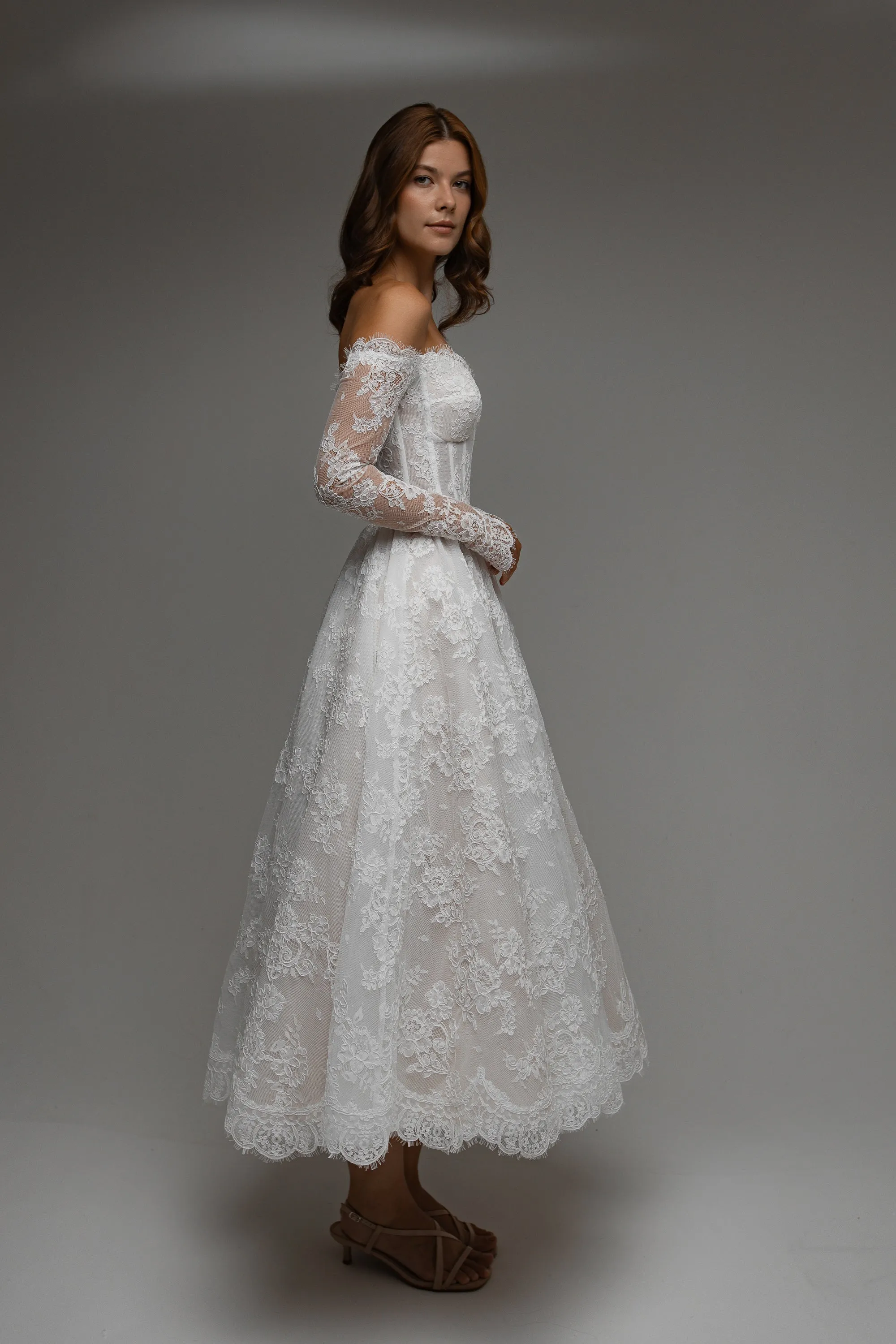 Midi Lace Wedding Dress Miralys sold by Olivia Bottega product image thumbnail 5