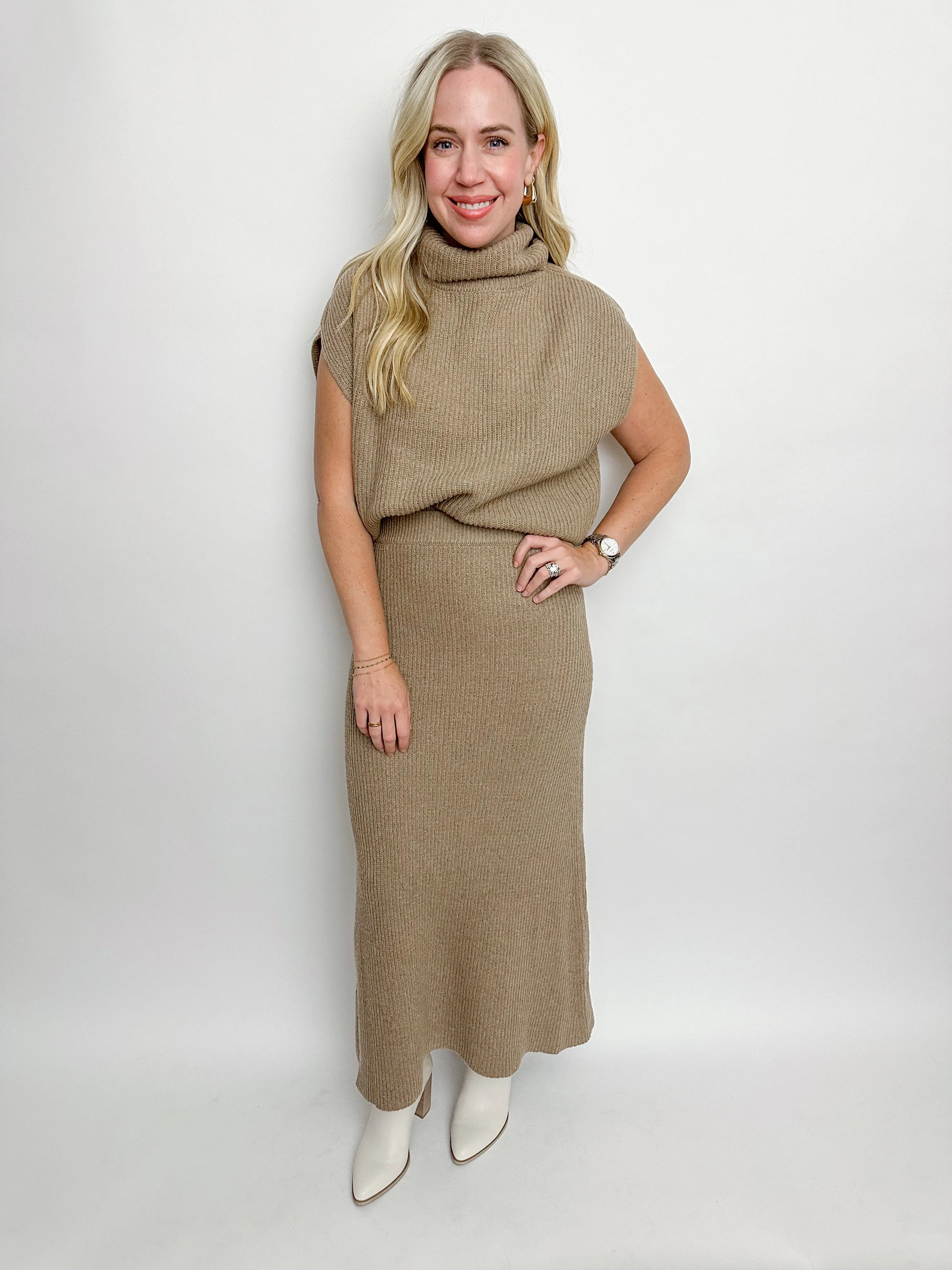 Crosby Ribbed Turtleneck Vest sold by Mimosa product image thumbnail 3