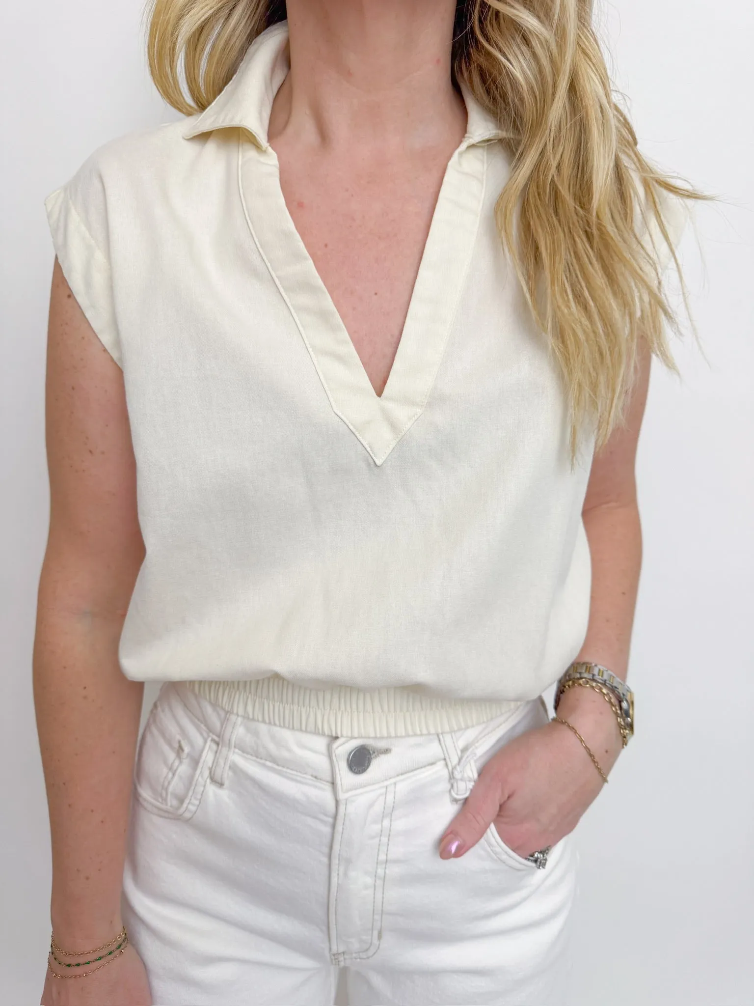 Collared Fitted Waist Top sold by Mimosa product image thumbnail 2
